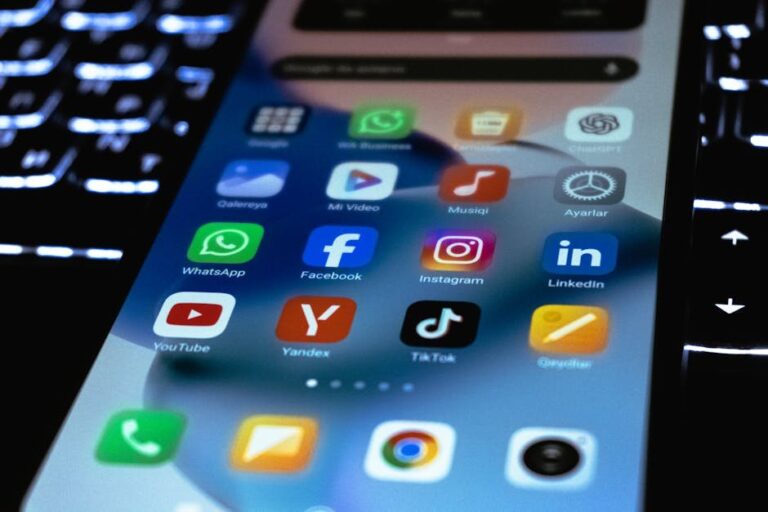 fast online loan unemployed philippines in the Philippines - Photo by Zulfugar Karimov on Pexels