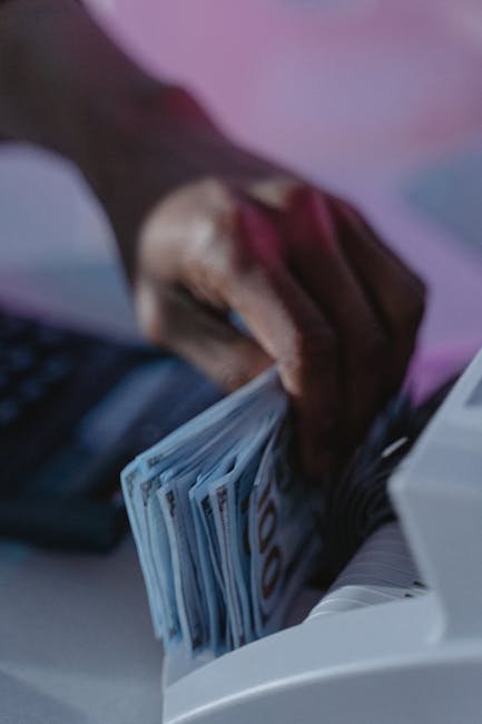 pautang walang payslip in the Philippines - Photo by Tima Miroshnichenko on Pexels