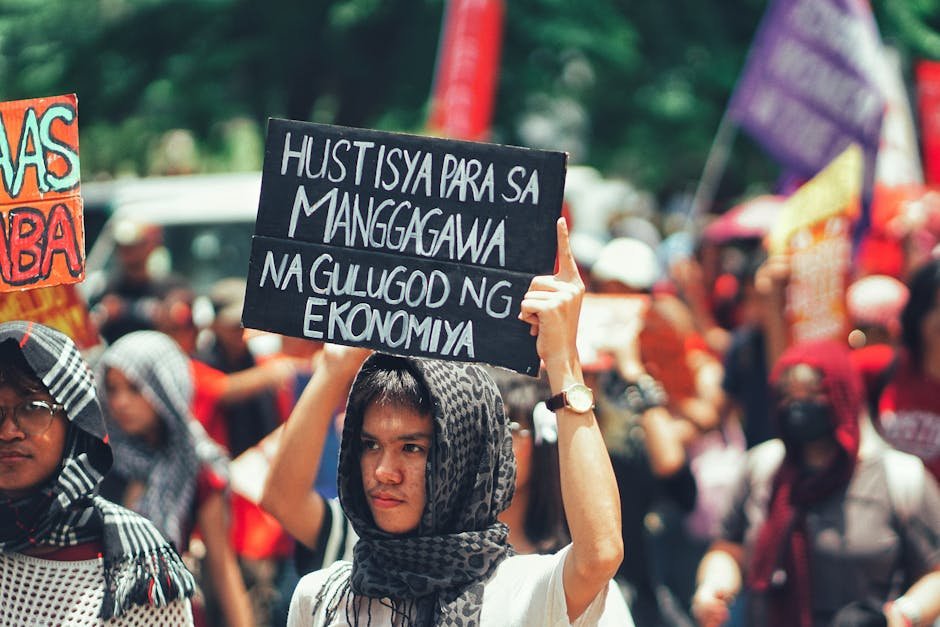 sec illegal lender warning in the Philippines - Photo by Mico Medel on Pexels