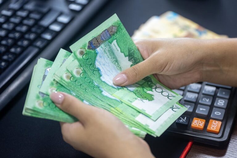 sss online loan portal in the Philippines - Photo by Bia Limova on Pexels