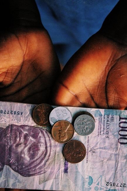 low interest money loan OFW philippines in the Philippines - Photo by Muhammad-Taha Ibrahim on Pexels